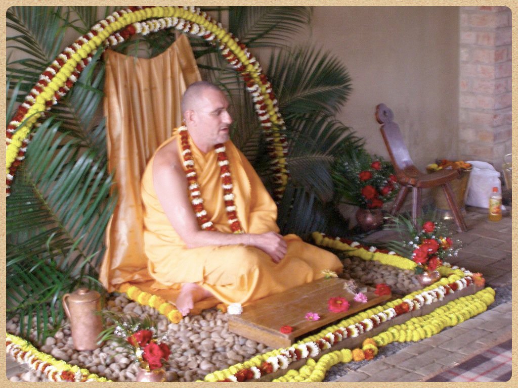 VyasaPuja_Unknown