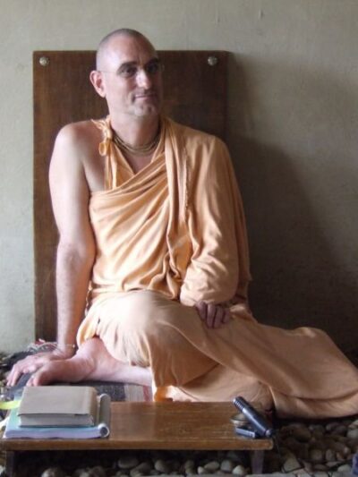 Vedānta-cakṣus